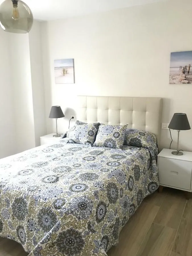Apartamento Gálvez Flat, at principal railway station in Málaga