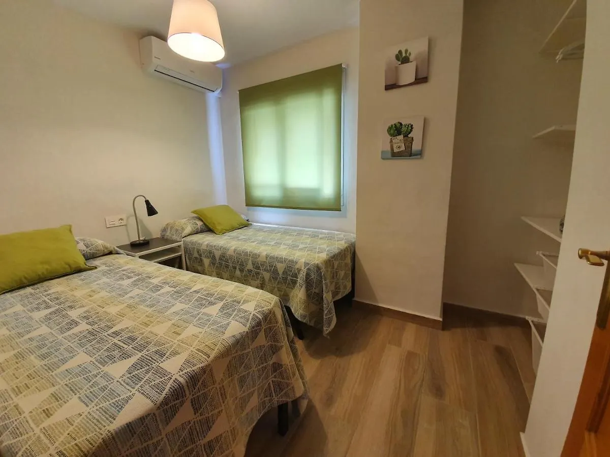 Galvez Flat, At Principal Railway Station In Malaga Apartment